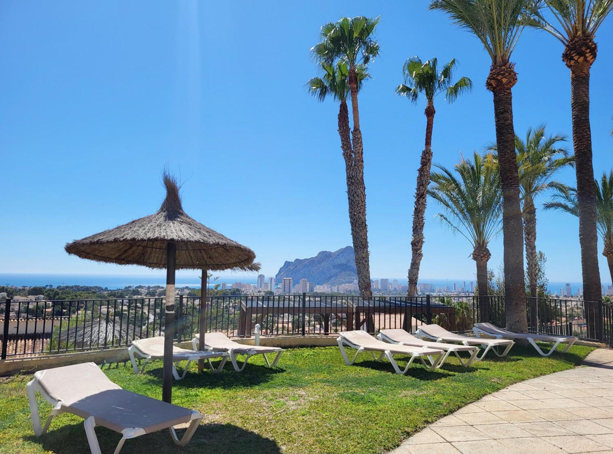 Casa Sunrise - Costa Blanca House With Rooftop, 5 Swimming Pools And Panoramic Sea- And Views At Penon De Ifach Calpe Eksteriør billede