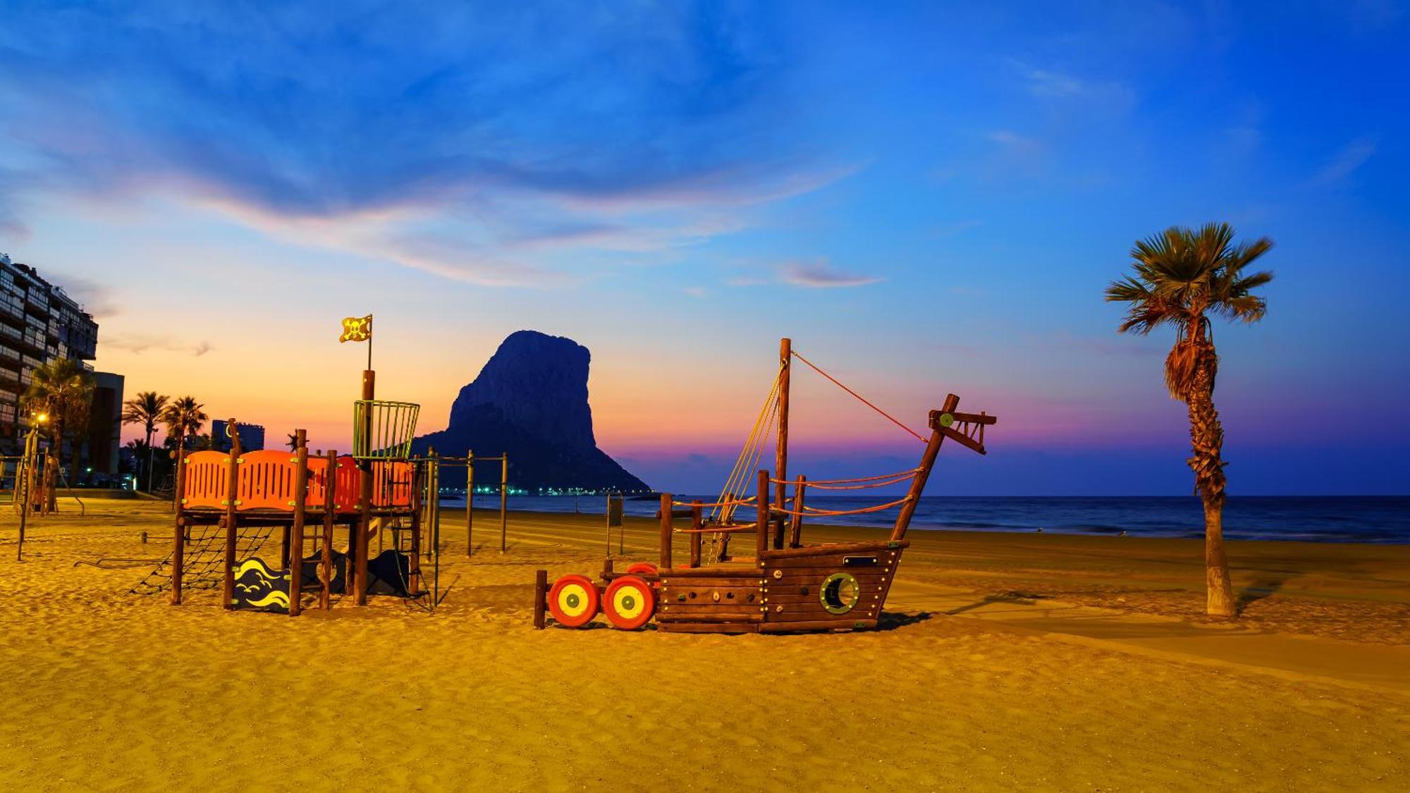 Casa Sunrise - Costa Blanca House With Rooftop, 5 Swimming Pools And Panoramic Sea- And Views At Penon De Ifach Calpe Eksteriør billede